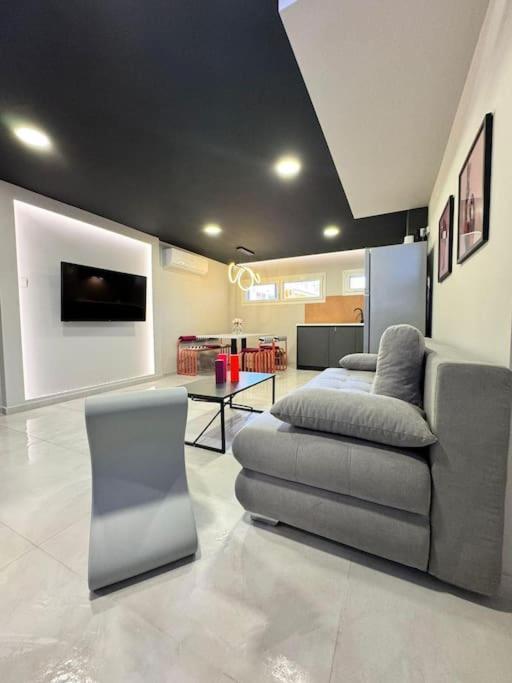 Pop Art Maisonette อิโออันนินา ภายนอก รูปภาพ