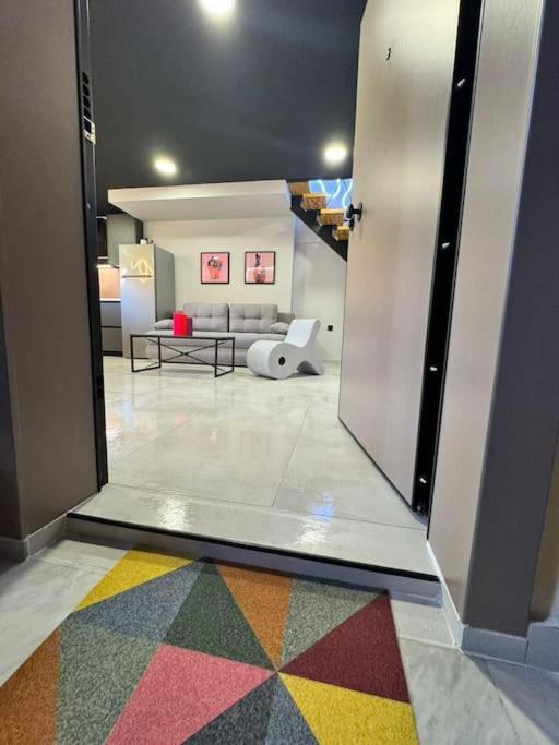 Pop Art Maisonette อิโออันนินา ภายนอก รูปภาพ